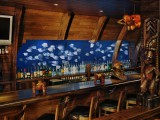 Shipwreck_tavern_angled_bar